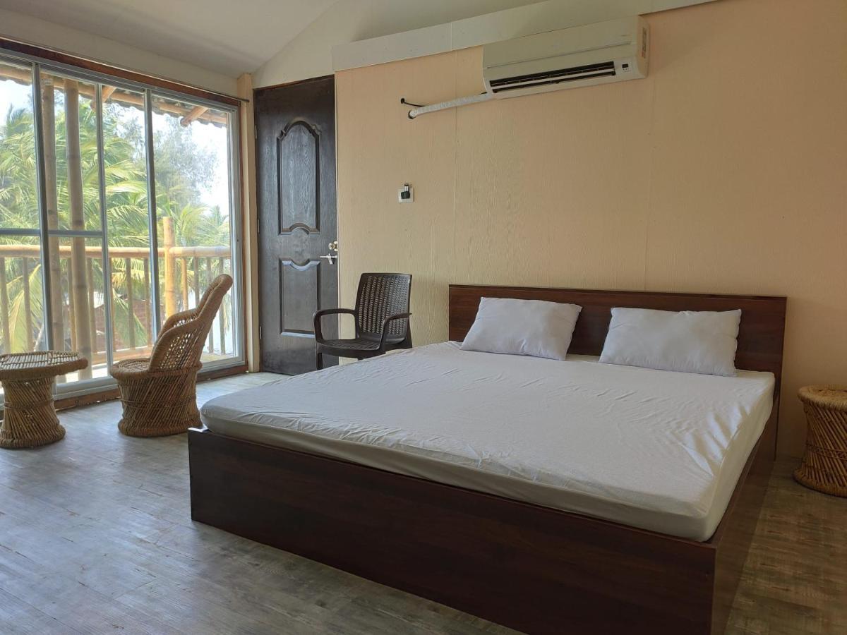 Chivarin Resorts Malvan Room photo